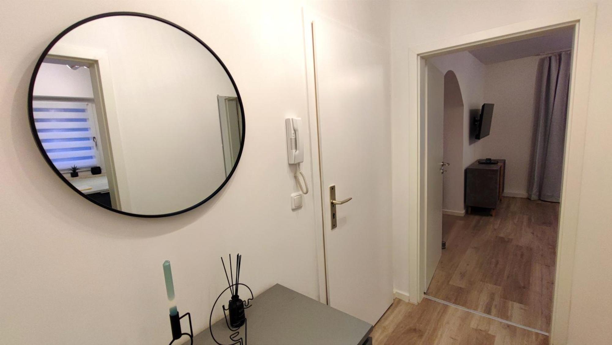 Homely Stay - Urban Oasis Apartments Moosburg an der Isar Екстер'єр фото
